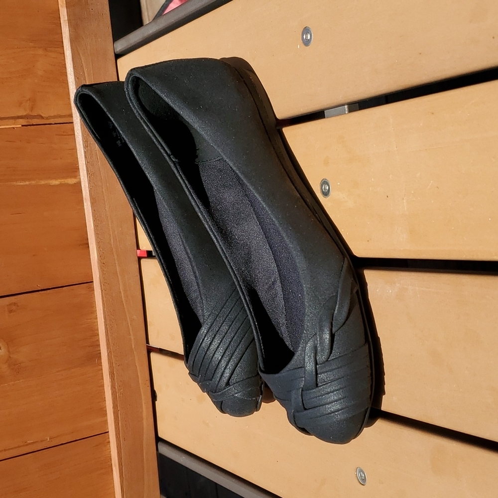 Fergalicious New in box Flats